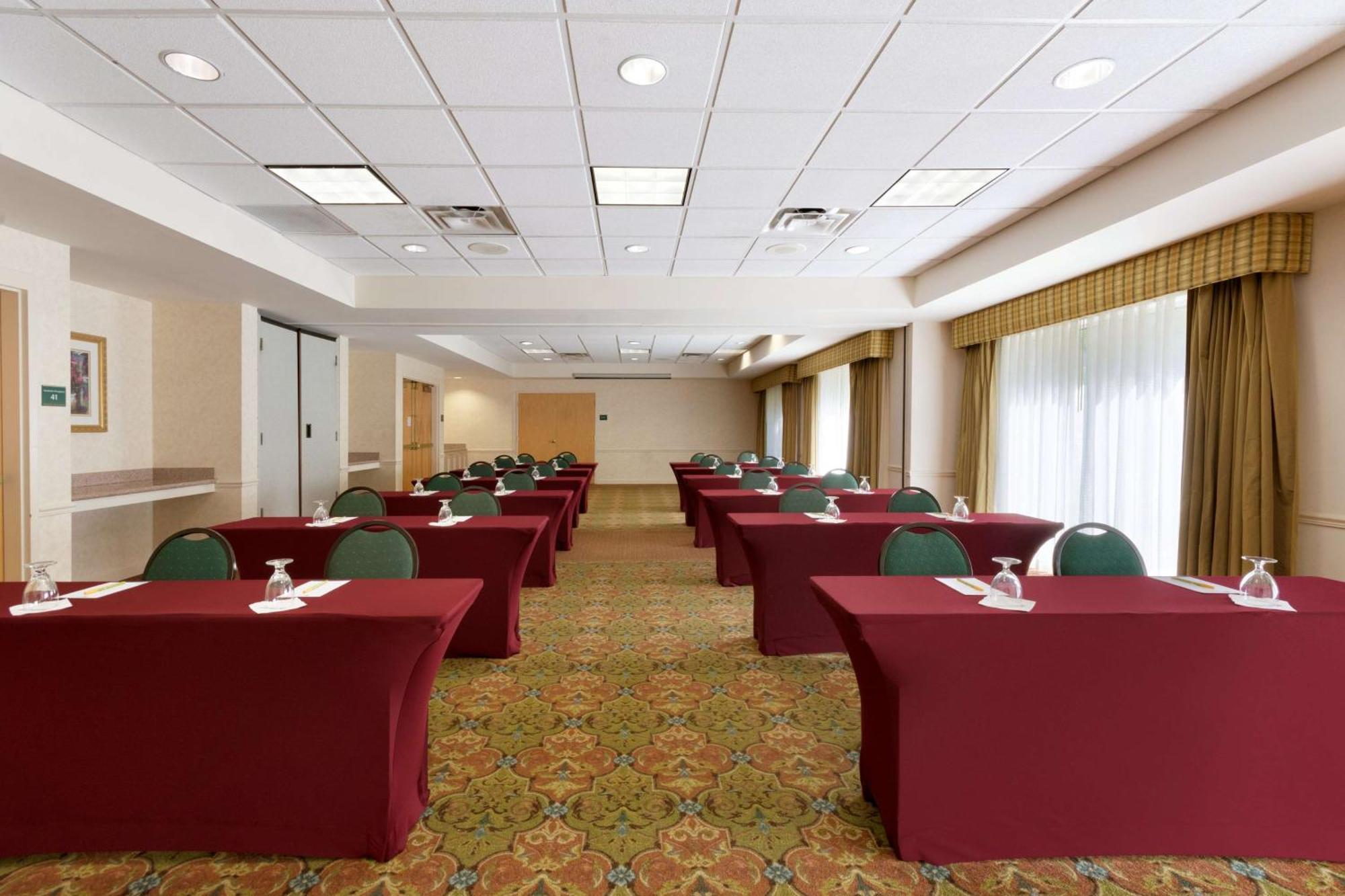 Hilton Garden Inn Atlanta Northpoint Alpharetta Exterior foto